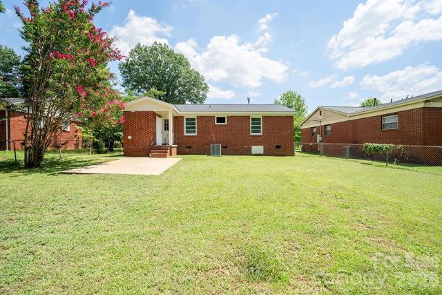1351 Orvis Street, Charlotte, NC 28216