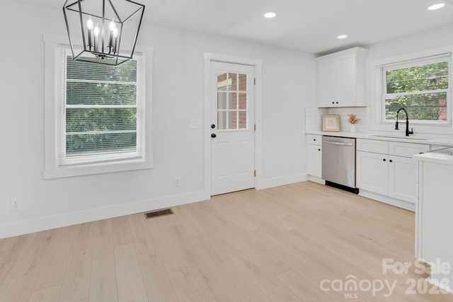 1351 Orvis Street, Charlotte, NC 28216