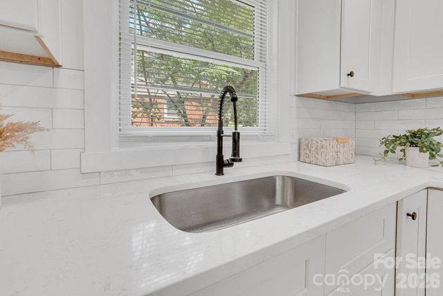 1351 Orvis Street, Charlotte, NC 28216
