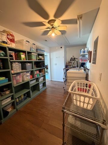 268 S Ocean Drive, Port Lavaca, TX 77979