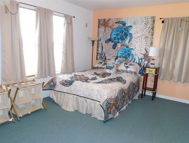 268 S Ocean Drive, Port Lavaca, TX 77979