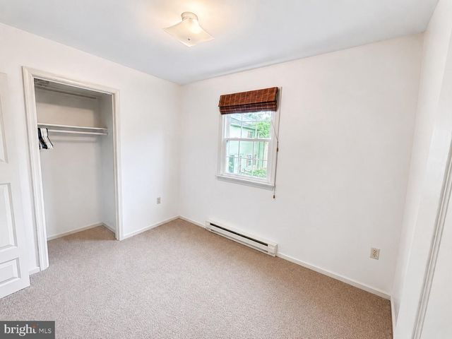 279 RADIO RD, Elizabethtown, PA 17022