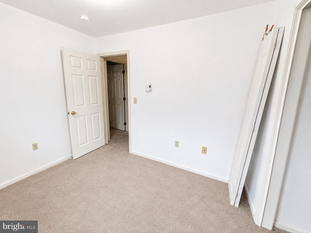 279 RADIO RD, Elizabethtown, PA 17022