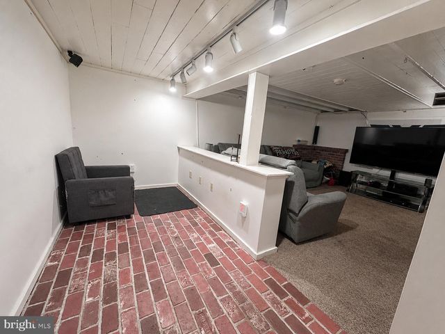 279 RADIO RD, Elizabethtown, PA 17022