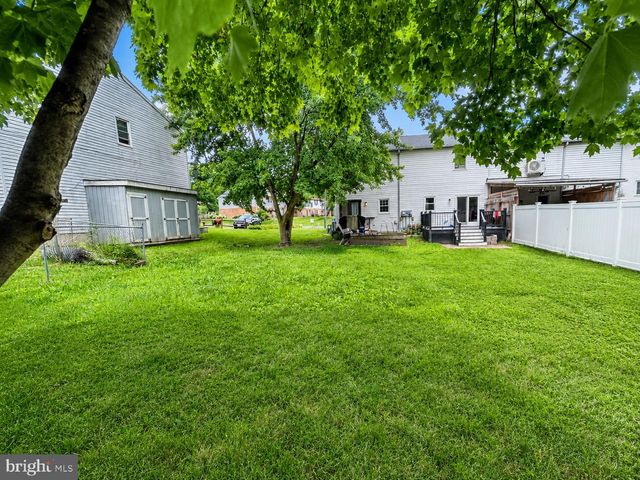 279 RADIO RD, Elizabethtown, PA 17022