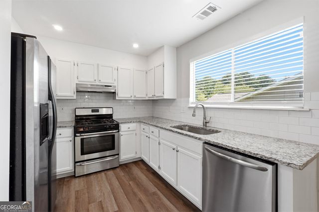 8413 Glenwoods Terrace, Riverdale, GA 30274