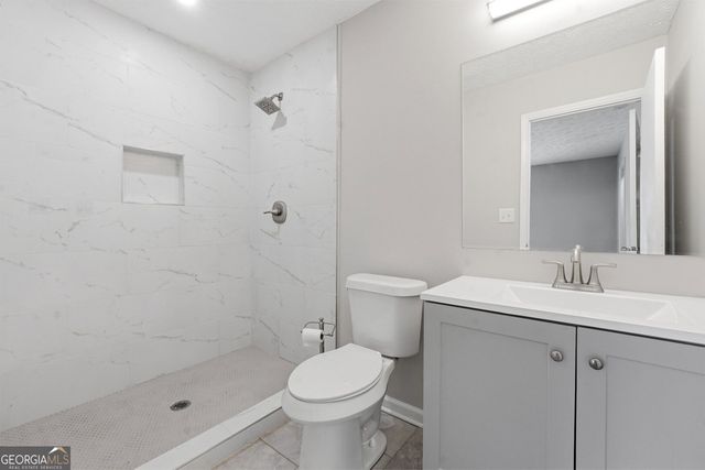 8413 Glenwoods Terrace, Riverdale, GA 30274