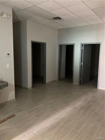 824 E Hackberry Avenue 150, Mcallen, TX 78501