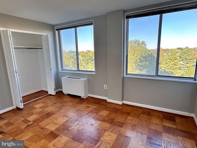 6641 WAKEFIELD DR #616, Alexandria, VA 22307