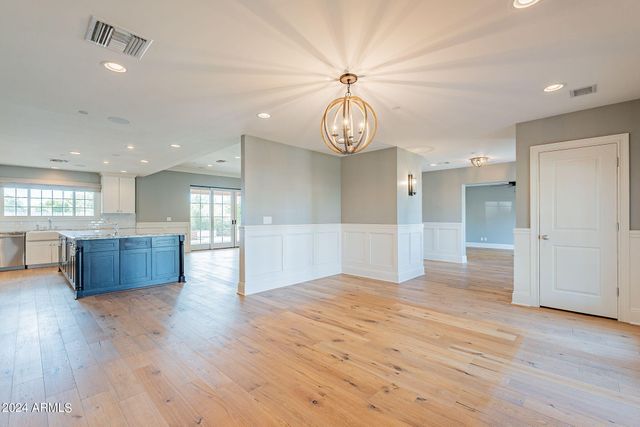 6433 E Calle Camelia --, Scottsdale, AZ 85251