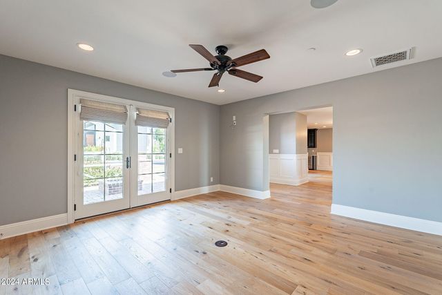 6433 E Calle Camelia --, Scottsdale, AZ 85251