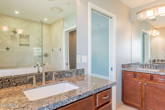 6433 E Calle Camelia --, Scottsdale, AZ 85251