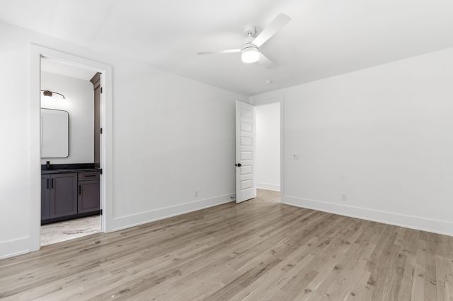 1525 Graybar Ln, Nashville, TN 37215