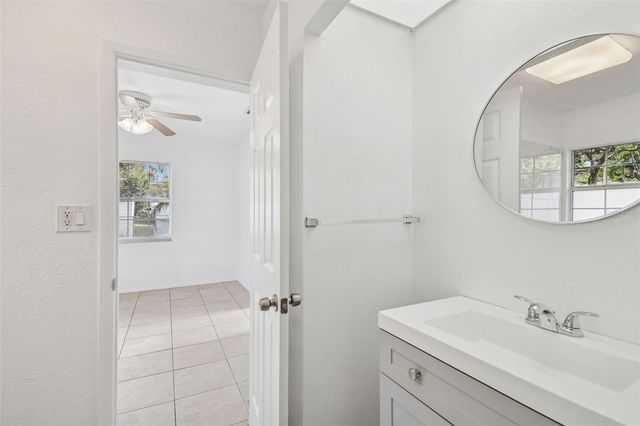 4601 RIVER HILLS DRIVE, Tampa, FL 33617