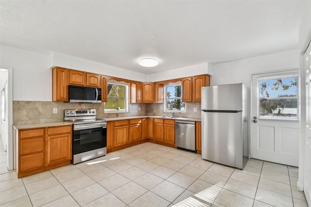 4601 RIVER HILLS DRIVE, Tampa, FL 33617