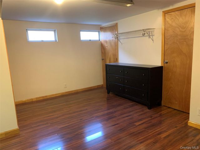 29 Martin Place, Syosset, NY 11791