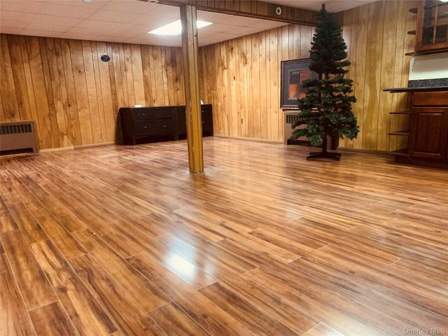 29 Martin Place, Syosset, NY 11791