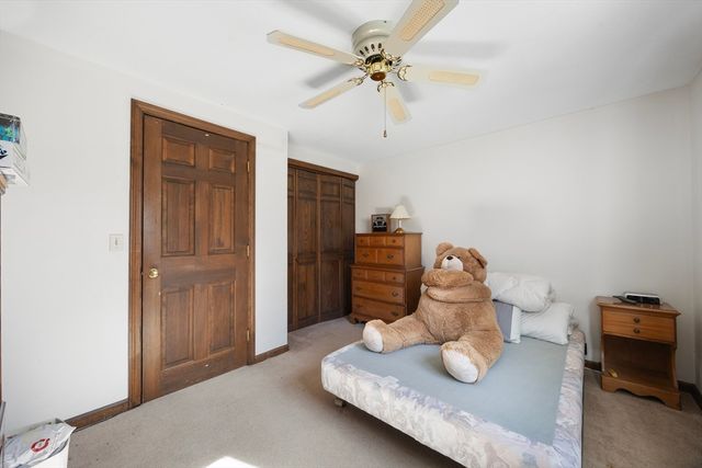 26 Kimberly Dr, South Hadley, MA 01075