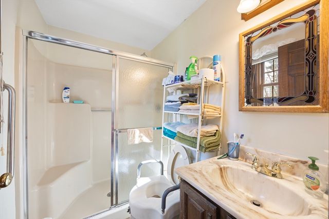 26 Kimberly Dr, South Hadley, MA 01075