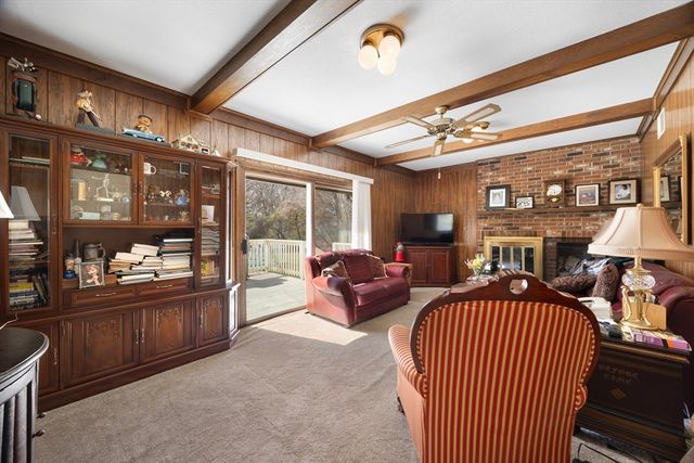 26 Kimberly Dr, South Hadley, MA 01075