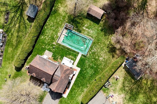 26 Kimberly Dr, South Hadley, MA 01075
