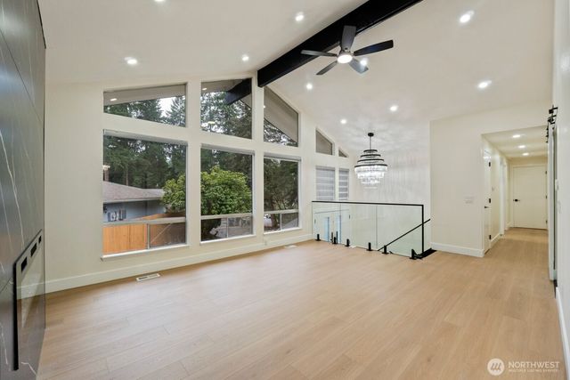 10518 165th Place NE, Redmond, WA 98052