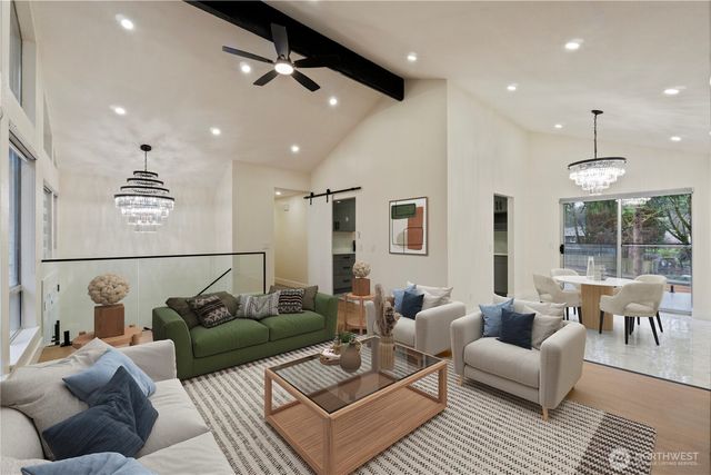 10518 165th Place NE, Redmond, WA 98052