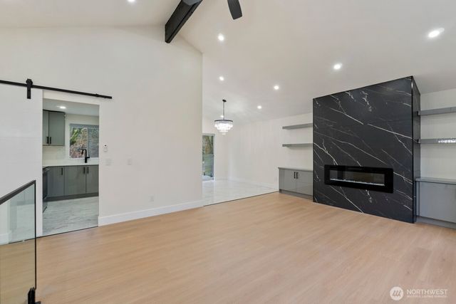 10518 165th Place NE, Redmond, WA 98052