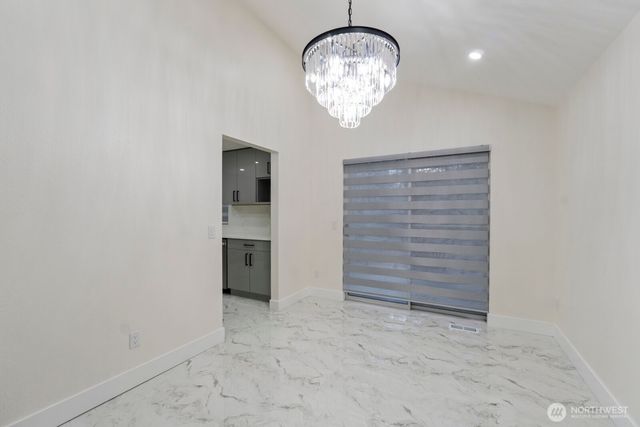 10518 165th Place NE, Redmond, WA 98052