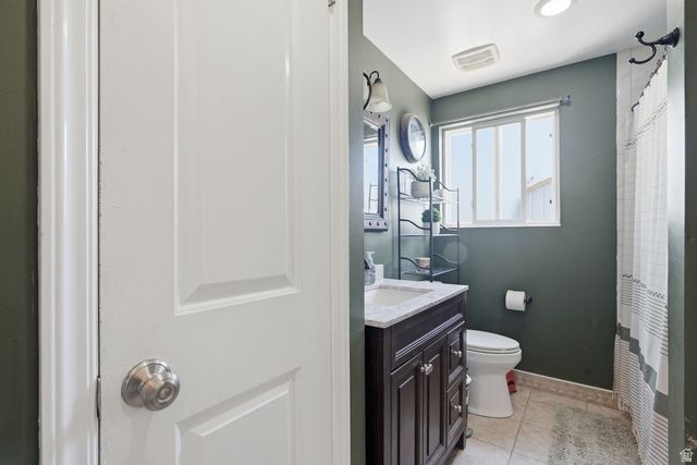 3299 W ROYALWOOD DR, Taylorsville, UT 84129