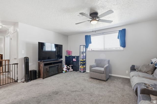 3299 W ROYALWOOD DR, Taylorsville, UT 84129