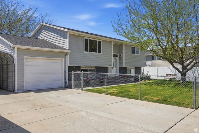 3299 W ROYALWOOD DR, Taylorsville, UT 84129