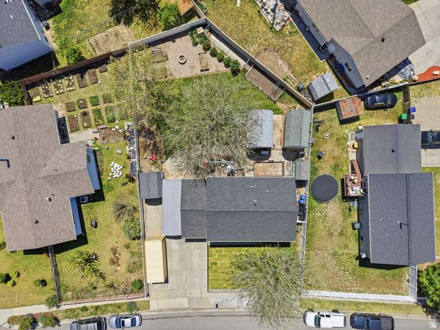 3299 W ROYALWOOD DR, Taylorsville, UT 84129