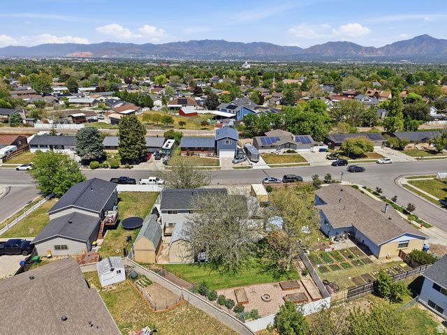 3299 W ROYALWOOD DR, Taylorsville, UT 84129