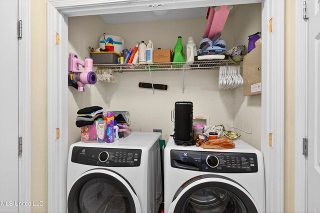 19373 W Lake Village Drive, Gulfport, MS 39503