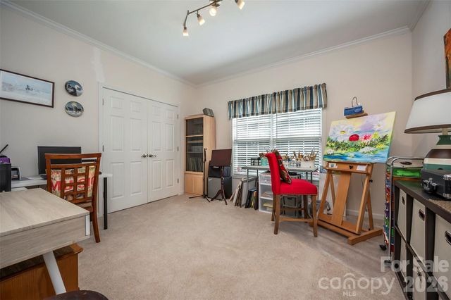 34 Middle Street, Hendersonville, NC 28792