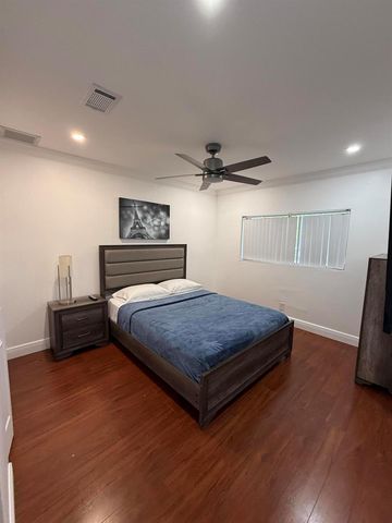 12394 Westhampton Circle, Wellington, FL 33414