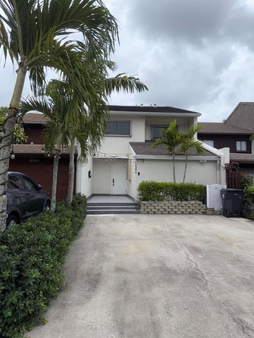 12394 Westhampton Circle, Wellington, FL 33414