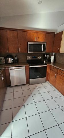 13517 SW 59th Lane, Miami, FL 33183