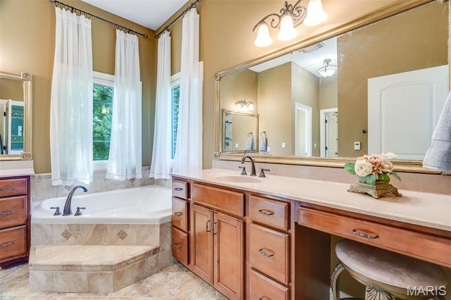 4202 Cassatt Court, Swansea, IL 62226