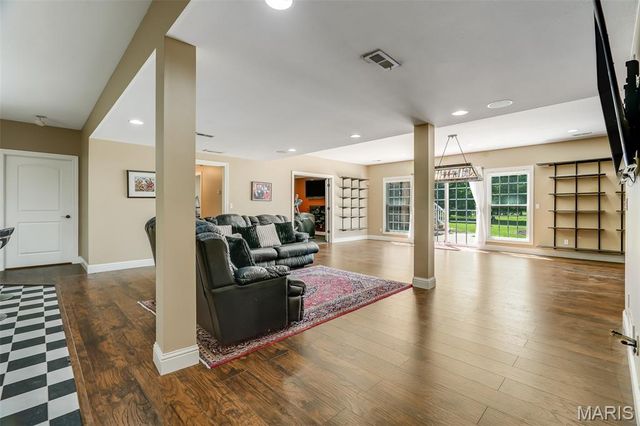 4202 Cassatt Court, Swansea, IL 62226