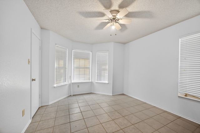 721 Windridge Lane, Burleson, TX 76028