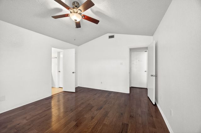 721 Windridge Lane, Burleson, TX 76028