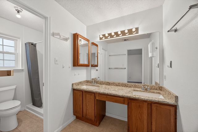 721 Windridge Lane, Burleson, TX 76028