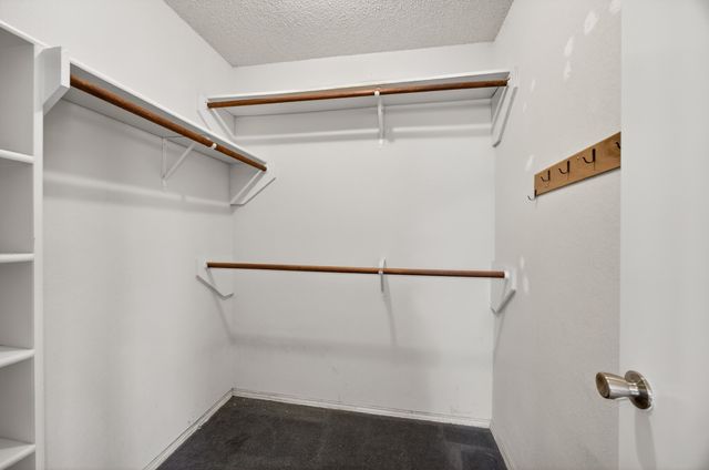 721 Windridge Lane, Burleson, TX 76028