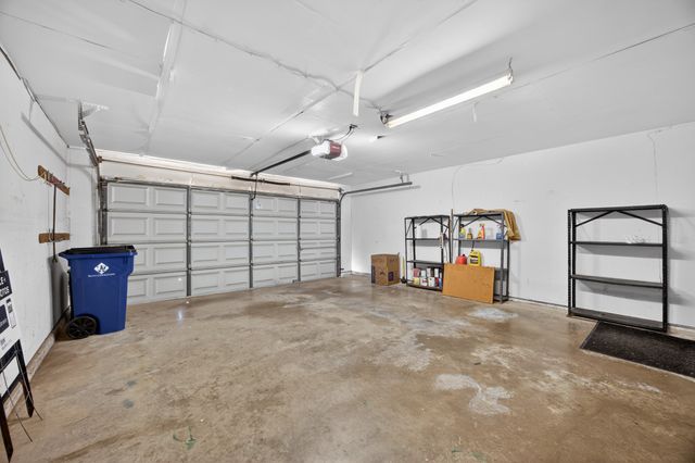 721 Windridge Lane, Burleson, TX 76028