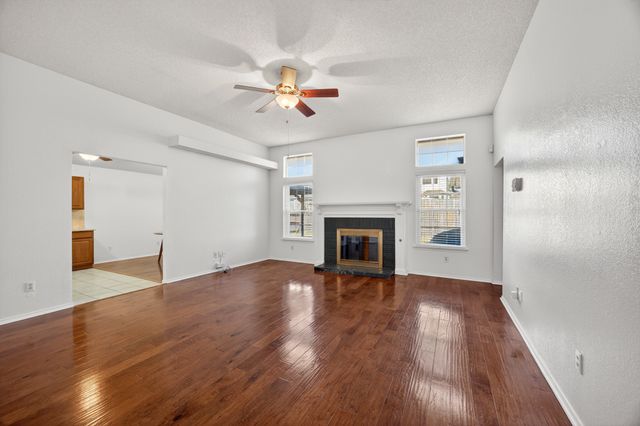 721 Windridge Lane, Burleson, TX 76028