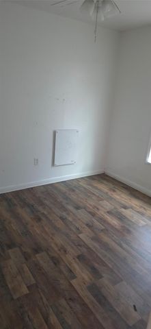 2811 Iola Street 8, Houston, TX 77017