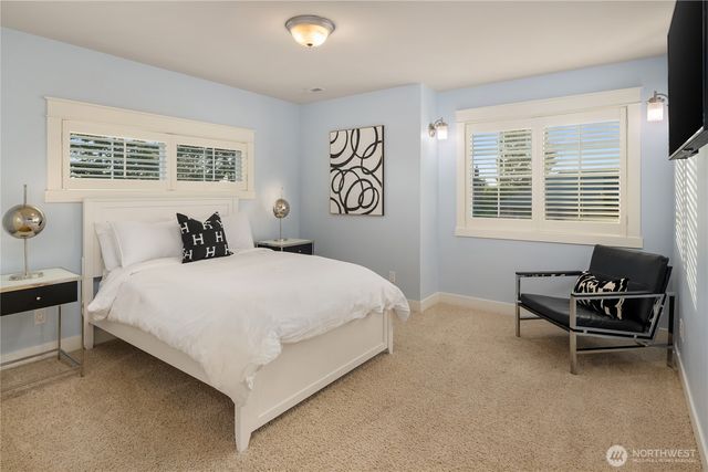 6016 Princeton Avenue NE, Seattle, WA 98115