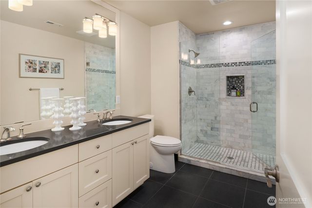 6016 Princeton Avenue NE, Seattle, WA 98115